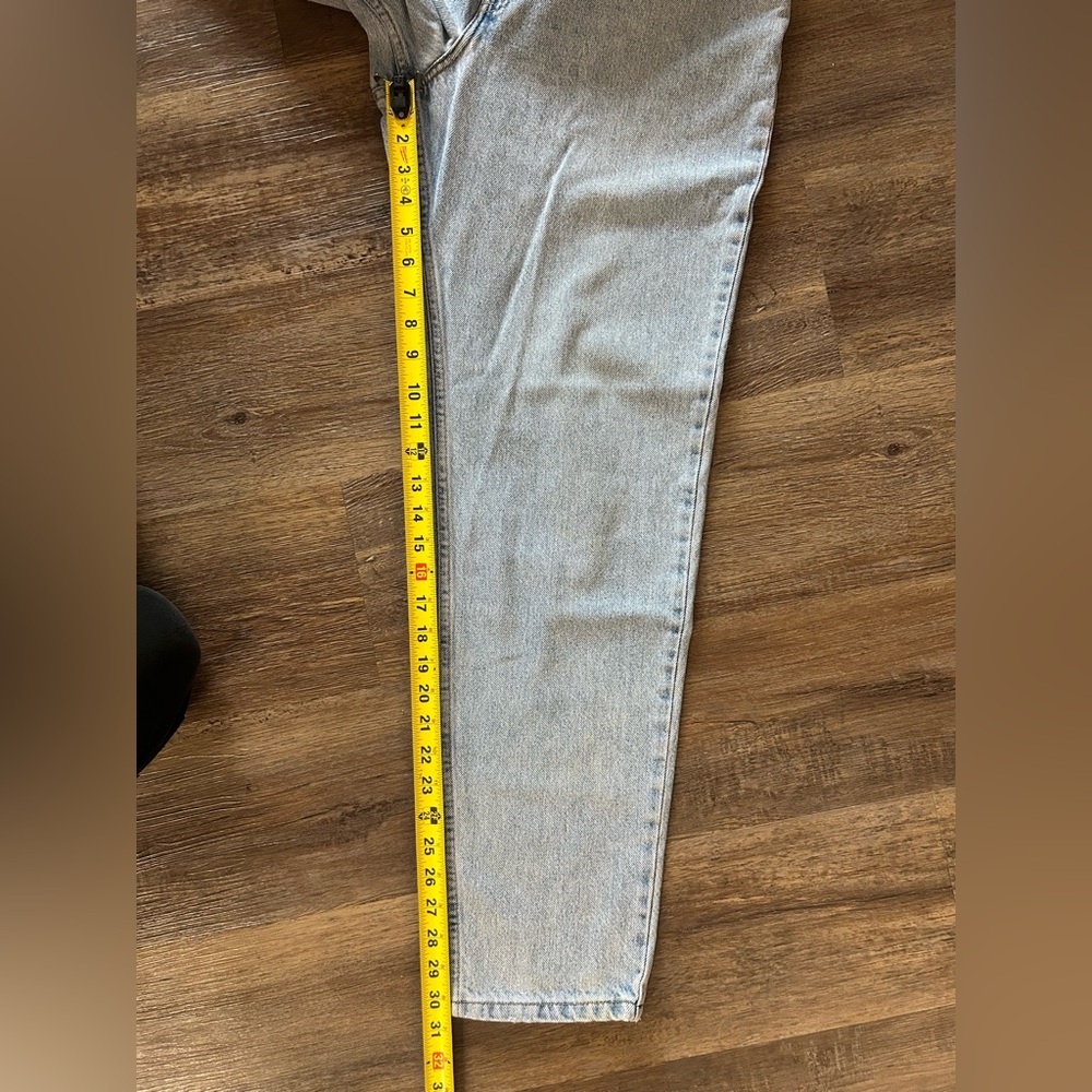 Vintage Levi’s 550 Jeans Relaxed Fit 1990’s Light Wash size 14 - Picture 7 of 11